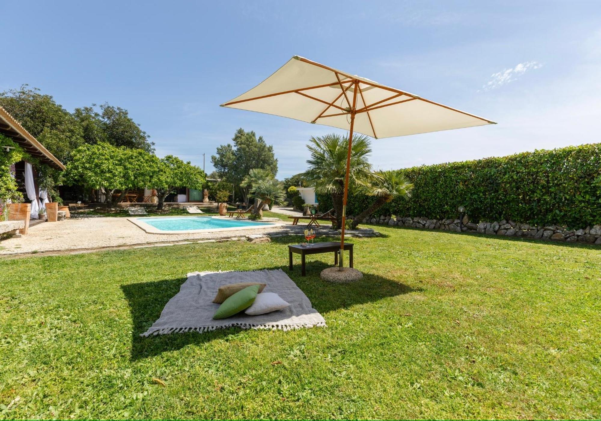 Villa Niloan Olbia Bagian luar foto